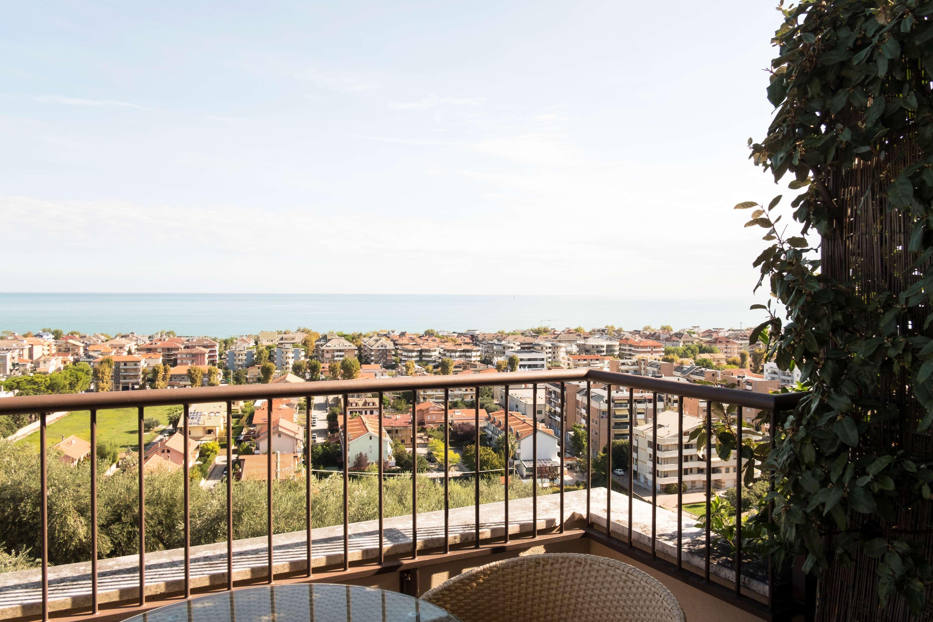 Villa Maria Hotel & Spa Francavilla Al Mare Exterior photo